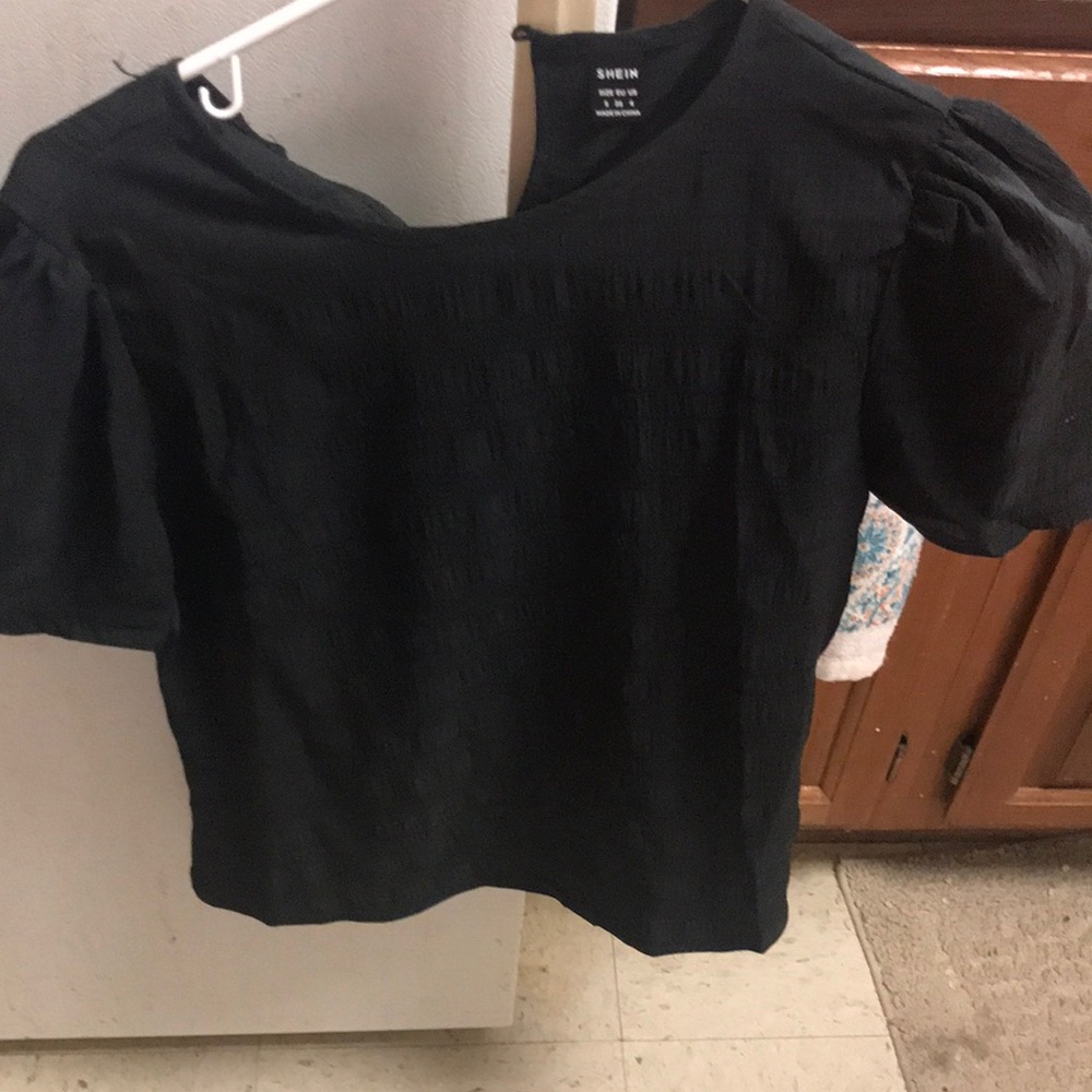 Black shirt